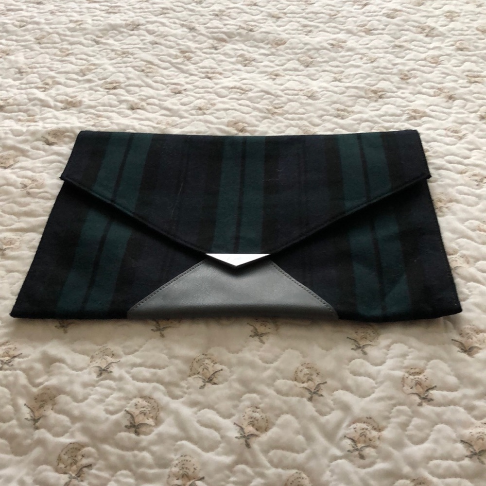 NWOT ESR Envelope purse black plaid/ grey